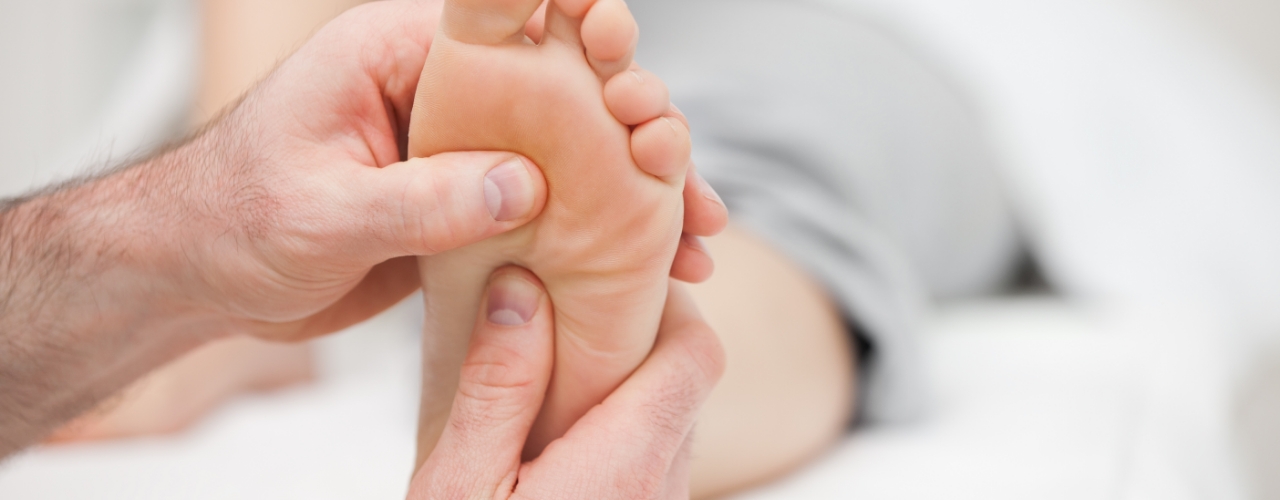 foot-pain-relief-monarch-physiotherapy-clinic-calgary-ab